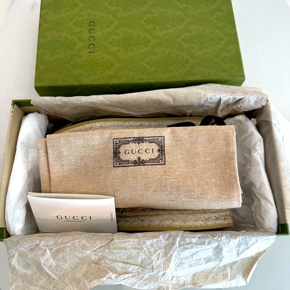 Gucci GG Pilar Espadrille Sandals - Picture 9 of 10